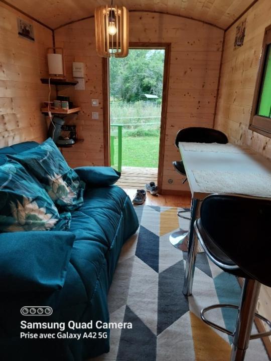 Roulotte Verte Pouilly-sur-Vingeanne Chambre photo
